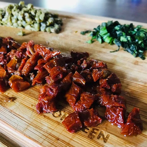 tomates séchées basilic et câpres 